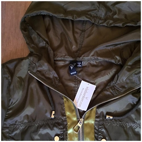 Windsor Olive Semi Sheer Hooded Windbreaker - Picture 3 of 4